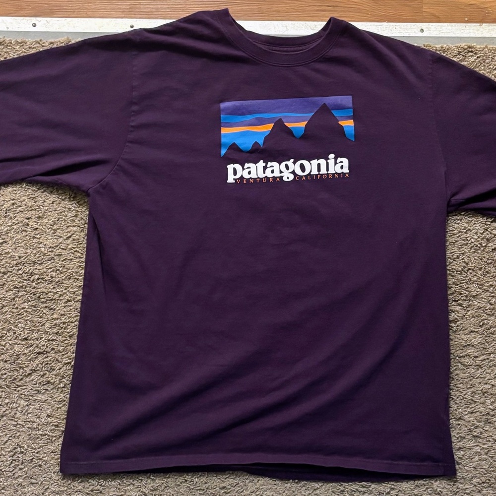 Patagonia Men's Long Sleeve Logo Tee - Deep Purple